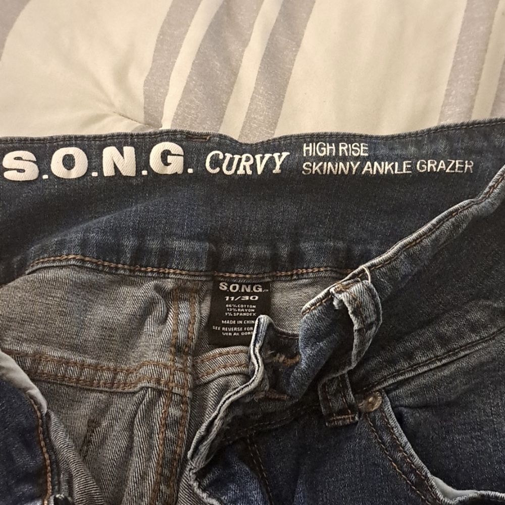 S.O.N.G. Curvy High Rise Skinny Ankle Grazer jeans